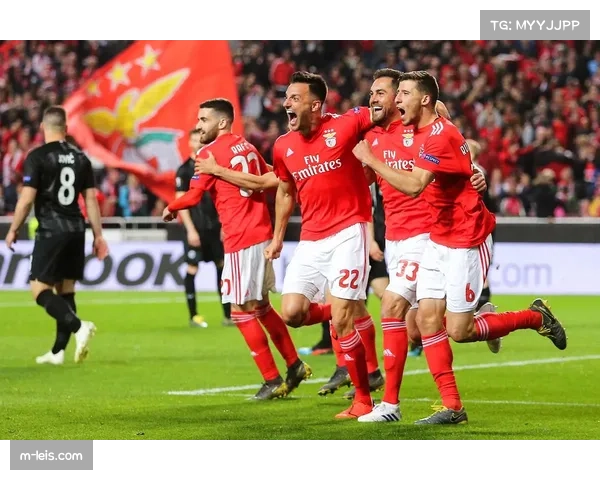 尤文图斯两球完胜本菲卡 积分紧追第一集团